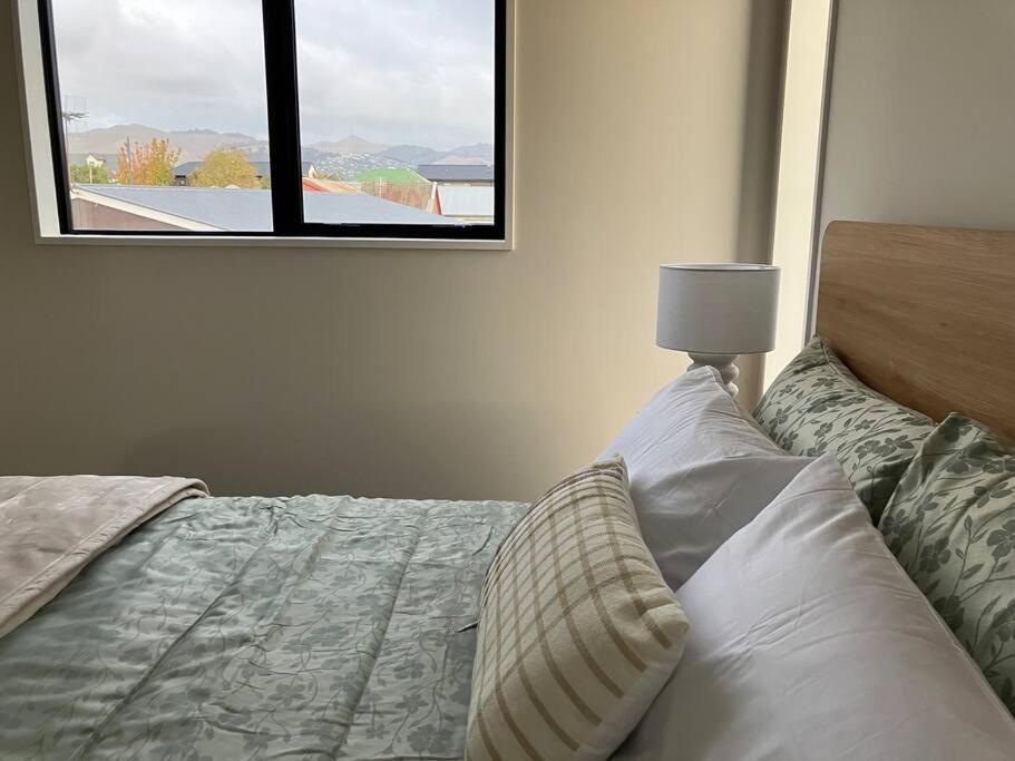 2-Bedroom Ensuite, Close To City, Comfortable, Accessible With Own Parking Christchurch Exterior photo